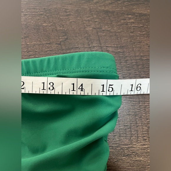 KARLA COLLETTO Magnolia Bandeau One-Piece With Shelf
Bra size 14 - Picture 6 of 10